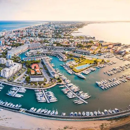 Relaxing With Fenced Garden Βίλα