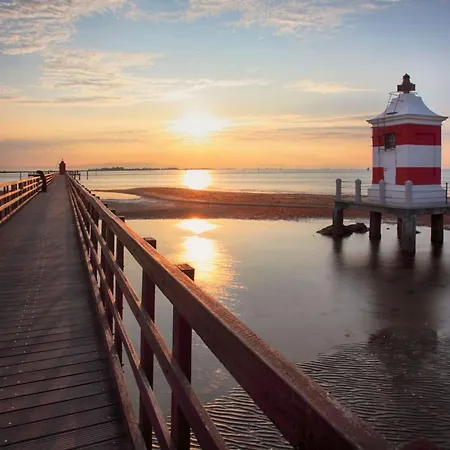 Relaxing With Fenced Garden Βίλα *