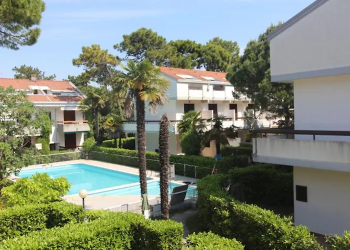 Βίλα Relaxing With Fenced Garden *